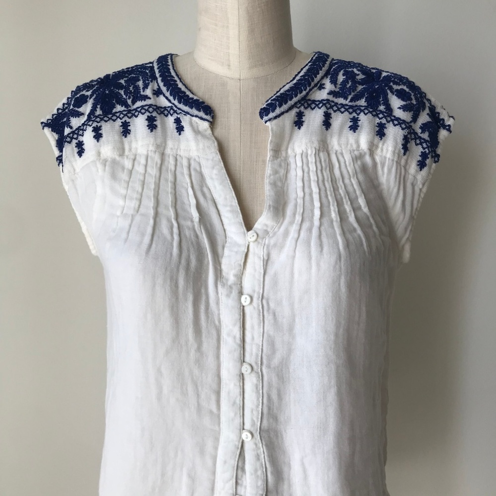 Lucky Brand Blue Embroider Top - Picture 2 of 4
